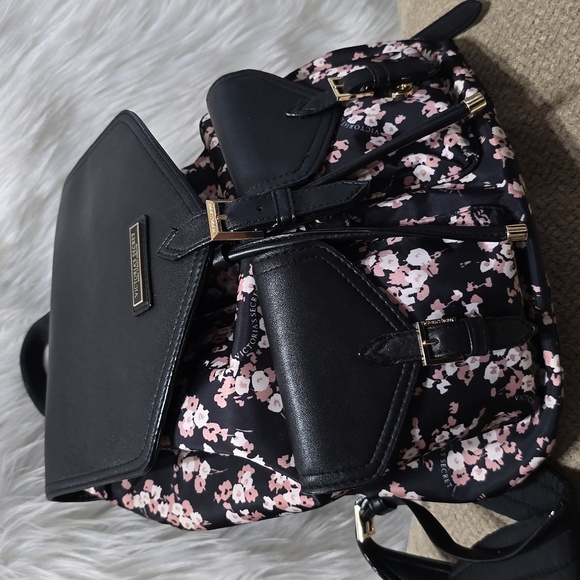 Victoria's Secret Backpack - Picture 6 of 6